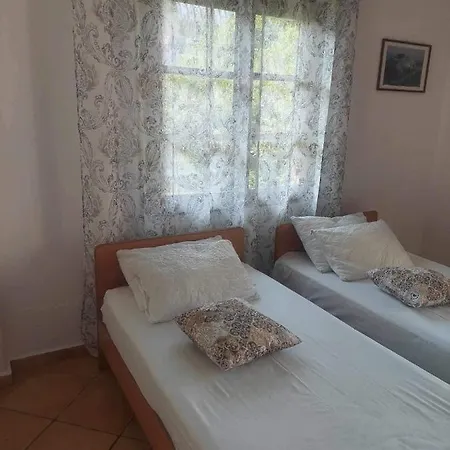 Πανσιόν Greek Πευκοχώρι