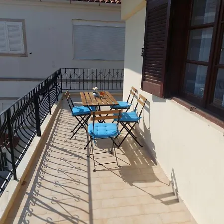 Greek Guest house Pefkochori